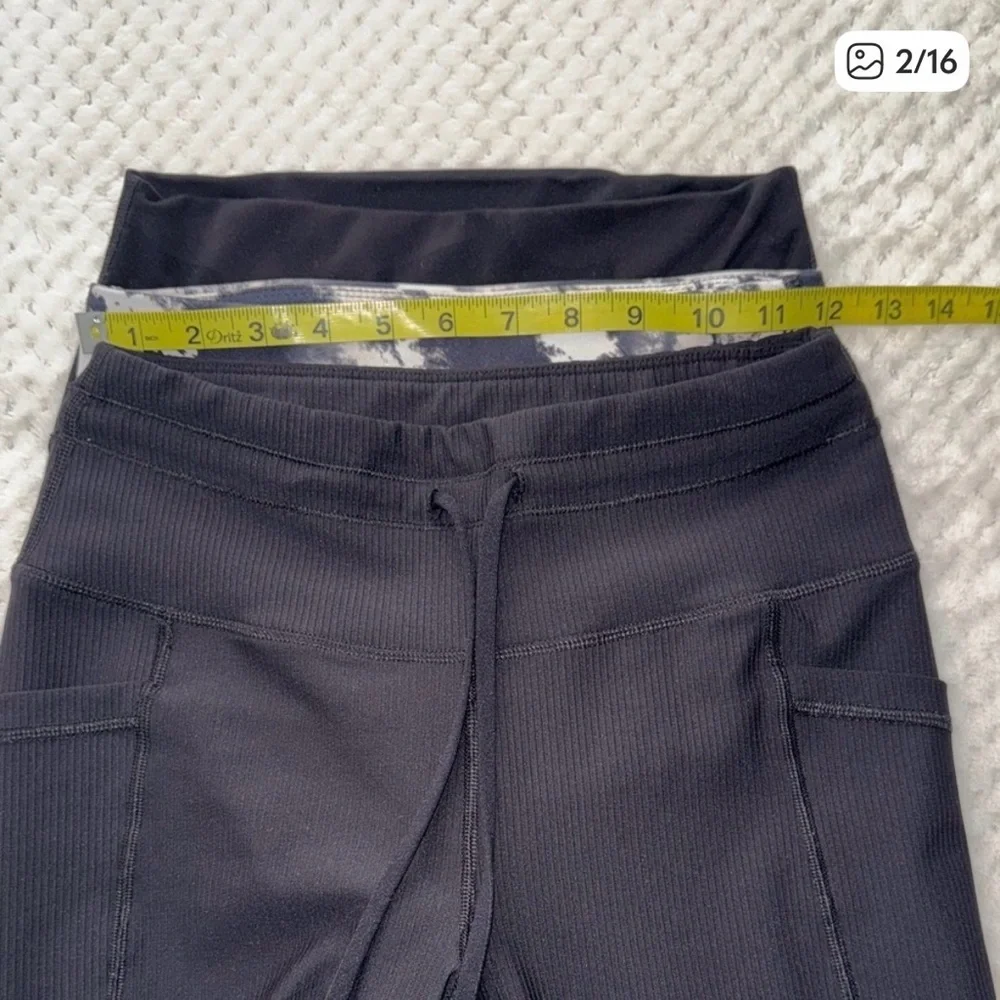 ๐ค๐ Womenโs Activewear Leggings Bundle โ 9 Pairs โ Size Small - Picture 13 of 16